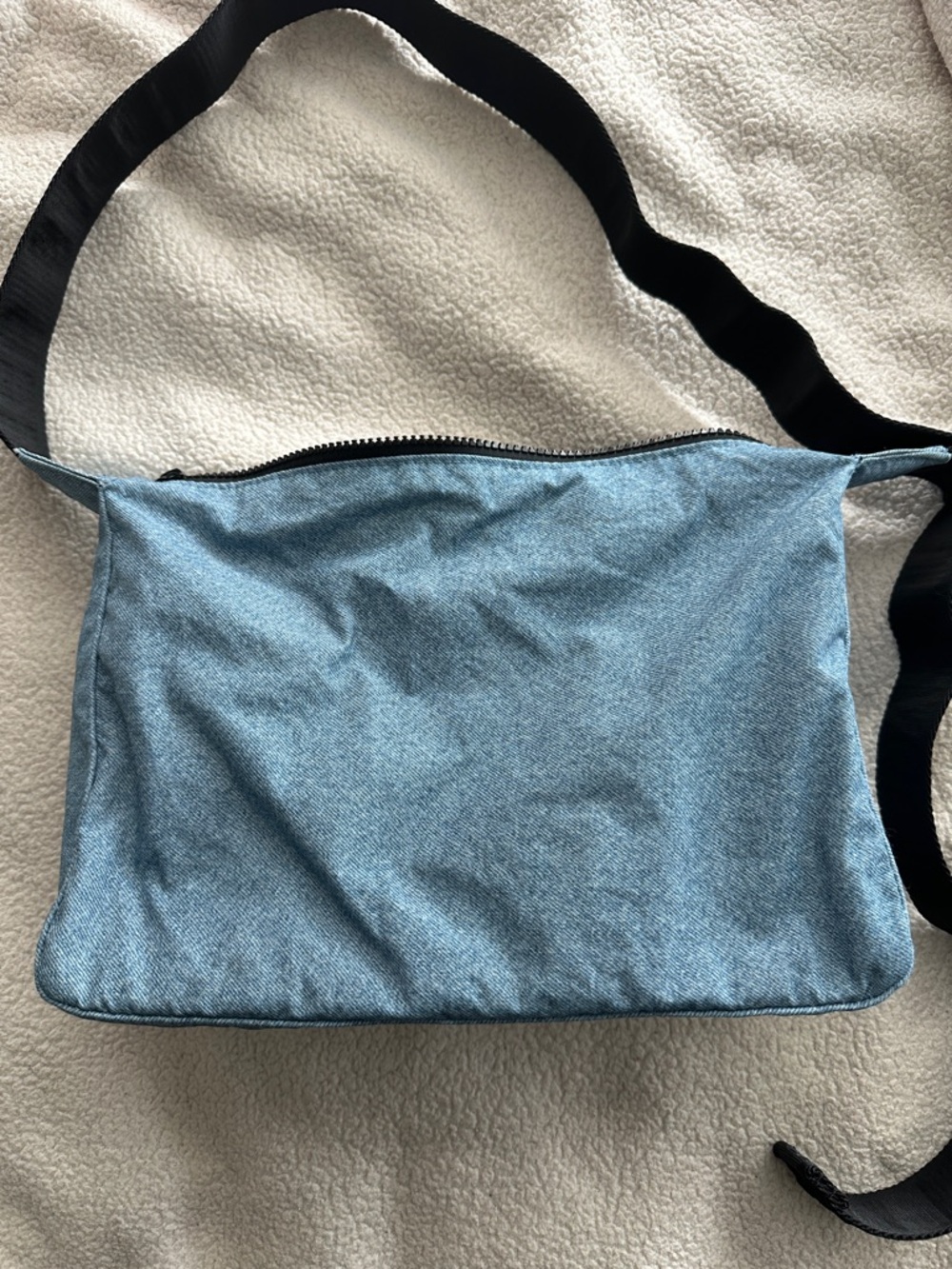 Baggu Digital Denim Medium Cargo Crossbody Bag - Picture 4 of 14